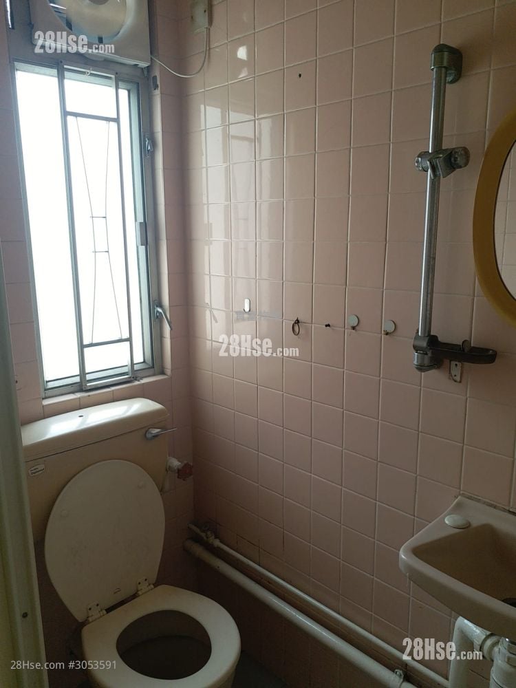 Fu Shing Building Sell 1 Bedroom , 1 Bathroom 263 ft²