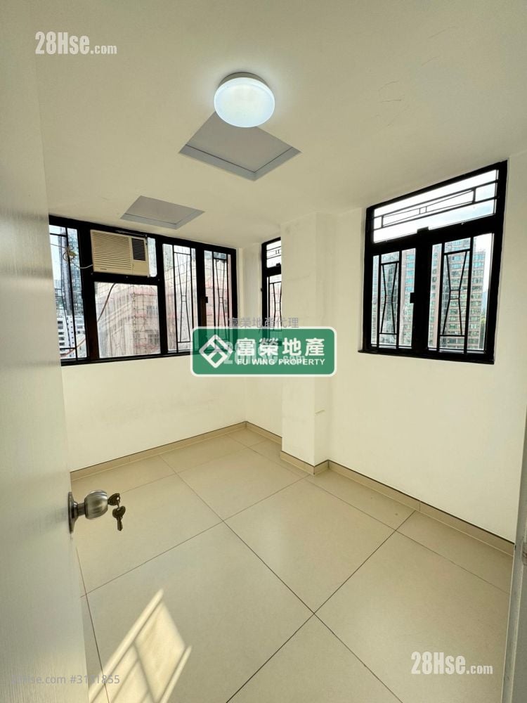 安順大廈 售盤 2 房 , 1 浴室 443 平方呎