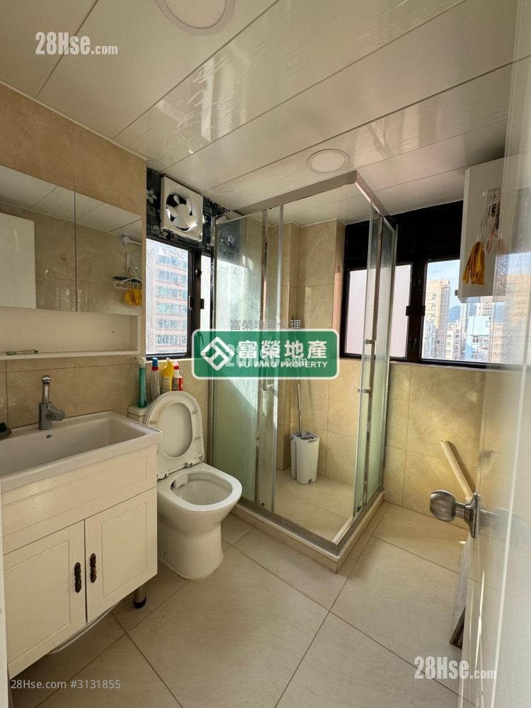 安順大廈 售盤 2 房 , 1 浴室 443 平方呎