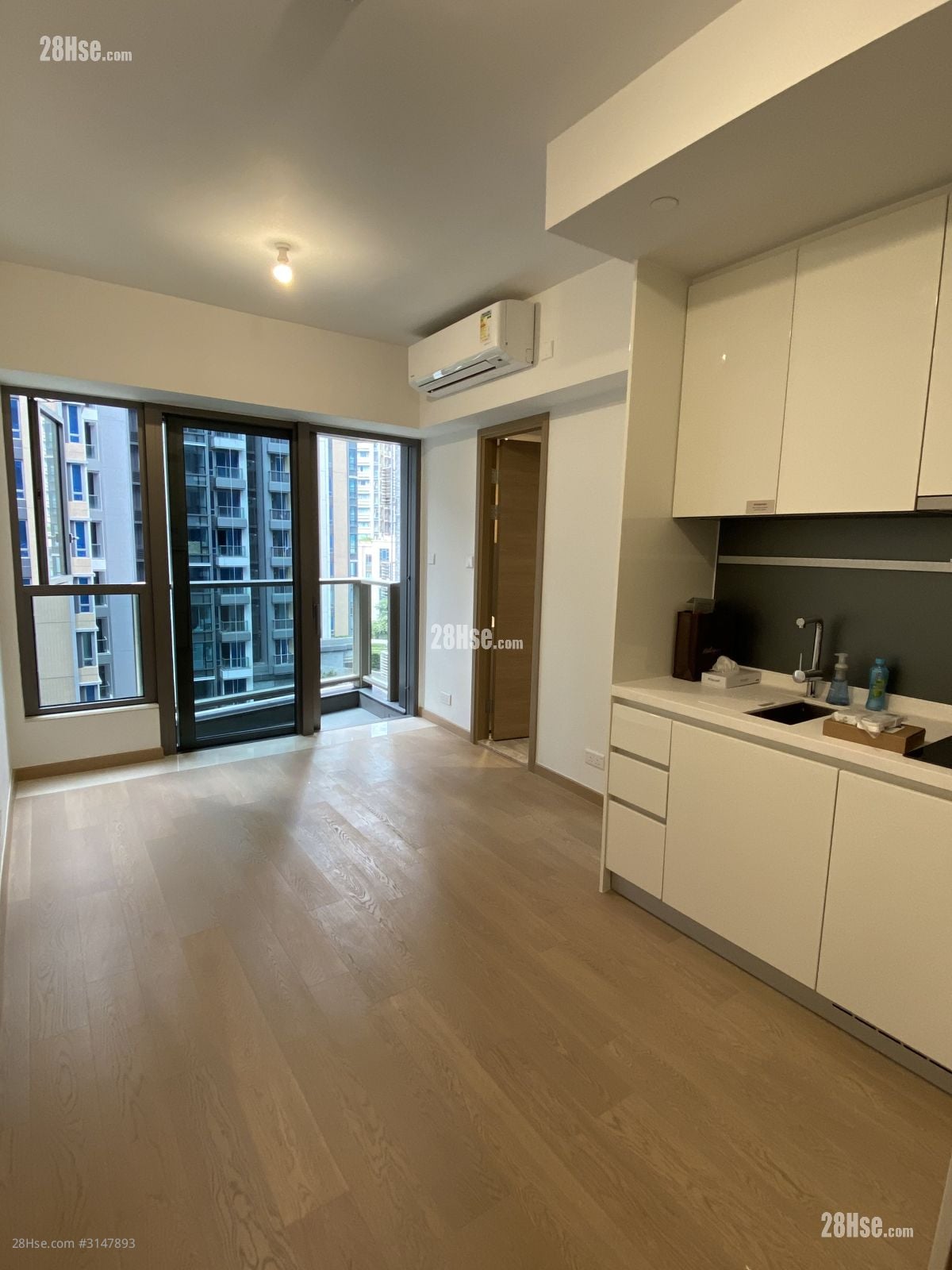 Solaria Rental 238 ft²