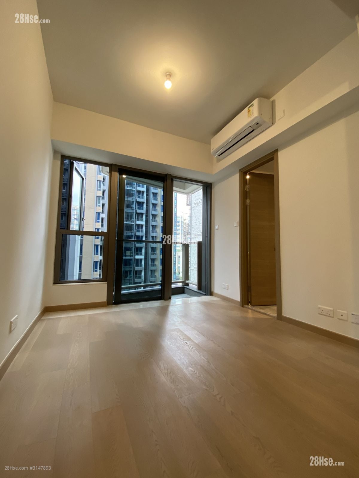 Solaria Rental 238 ft²