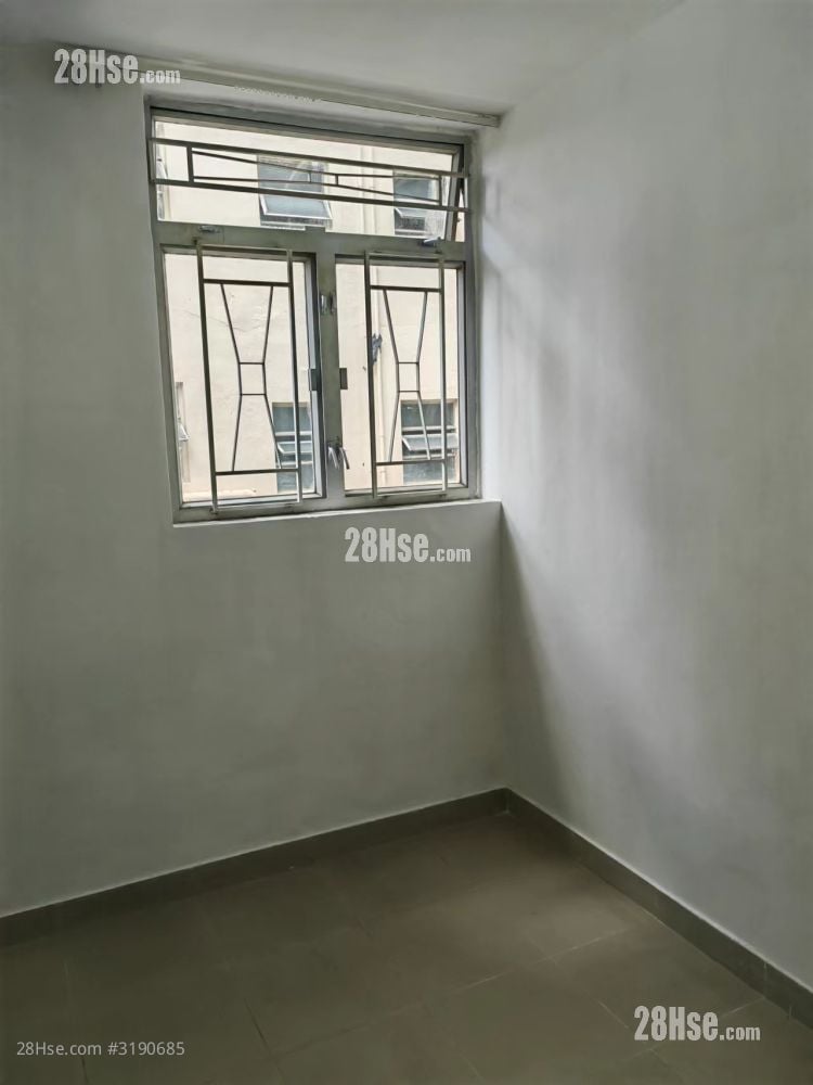 Heung Shing Building Rental 1 Bedroom 120 ft²