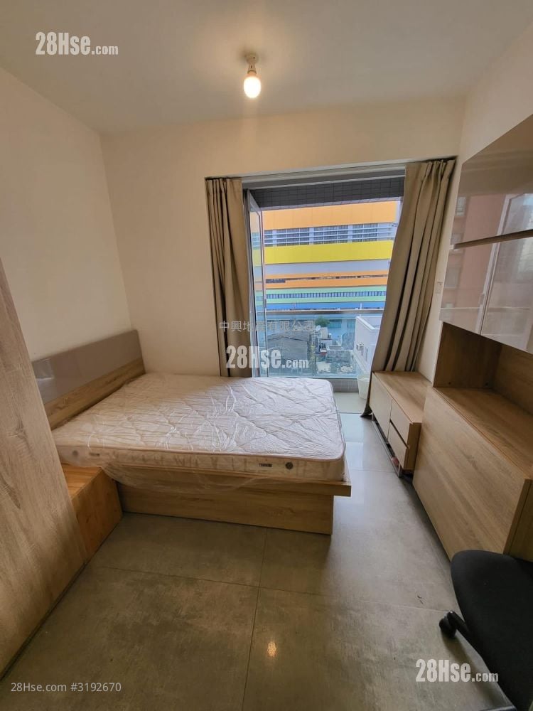 Ava62 Rental Studio , 1 Bathroom 173 ft²