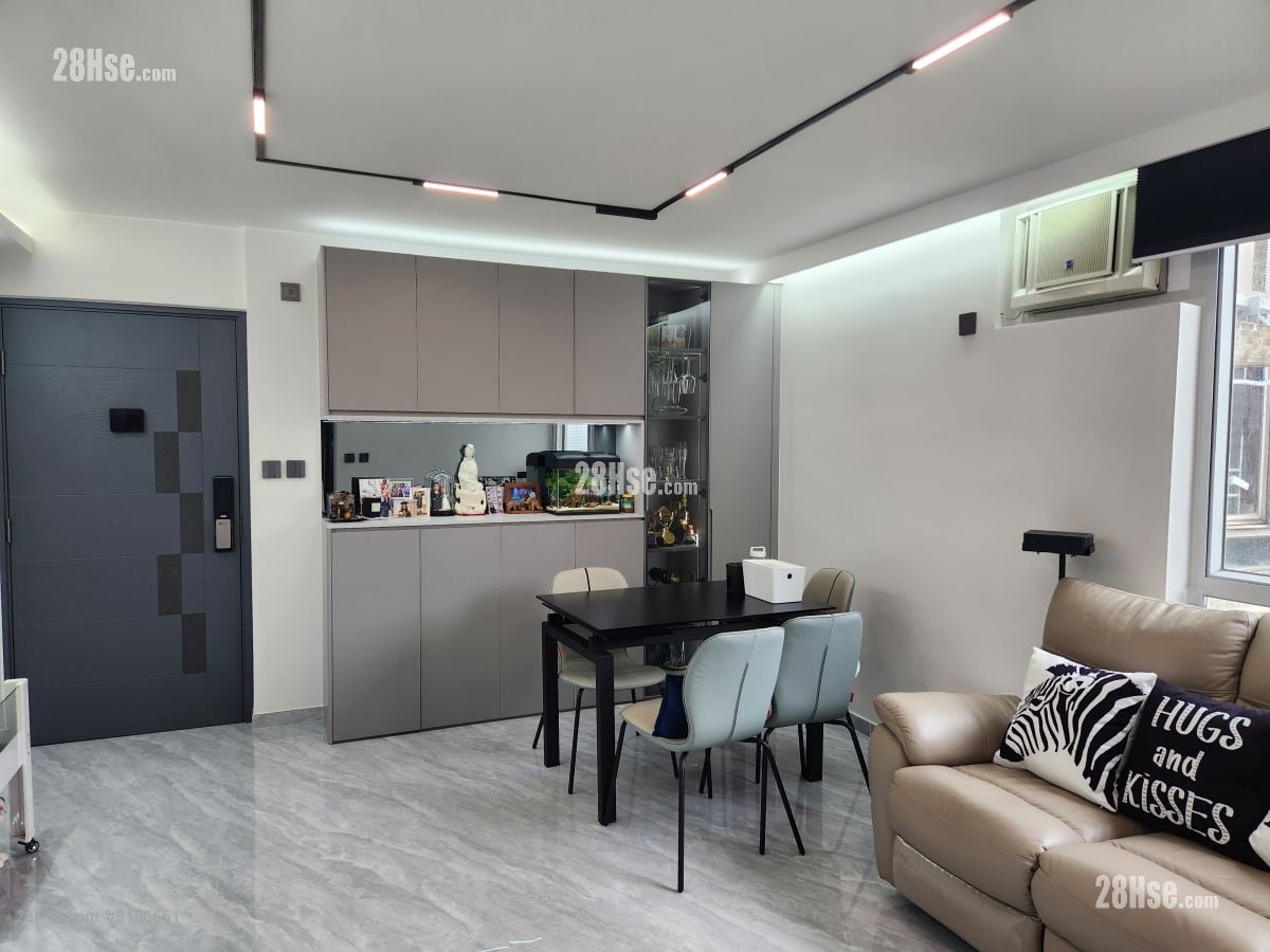 Tsui Ning Garden Rental 3 Bedrooms , 1 Bathroom 592 ft²