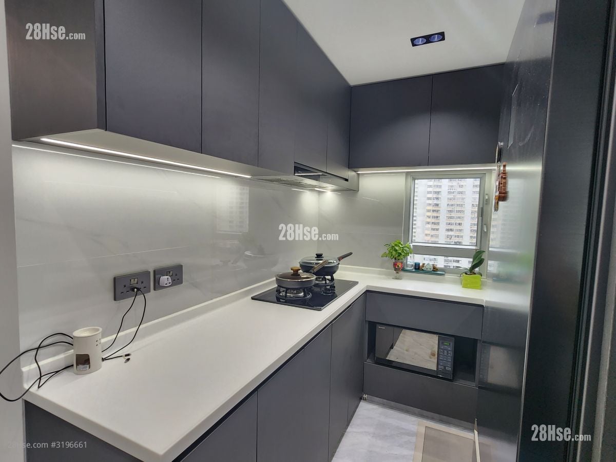 Tsui Ning Garden Rental 3 Bedrooms , 1 Bathroom 592 ft²