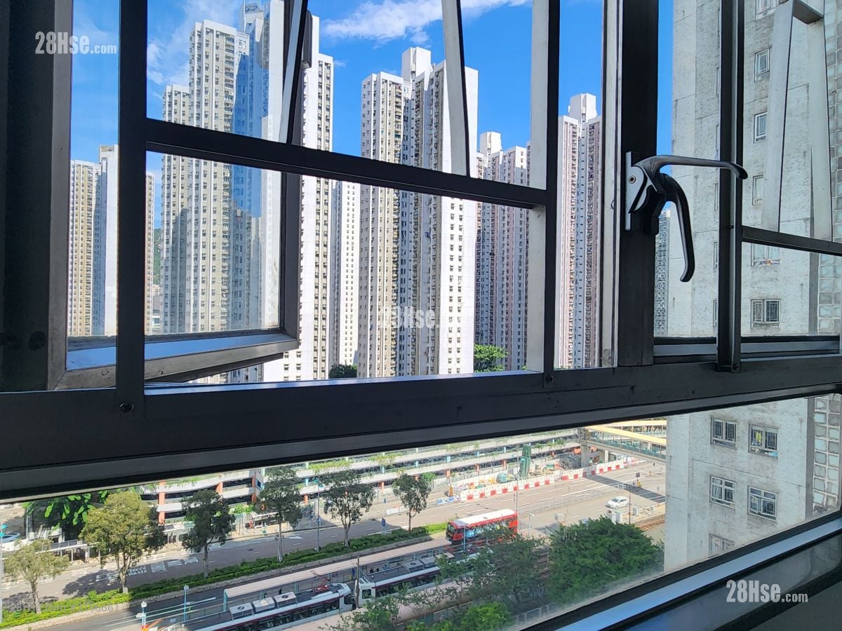Tsui Ning Garden Rental 3 Bedrooms , 1 Bathroom 592 ft²