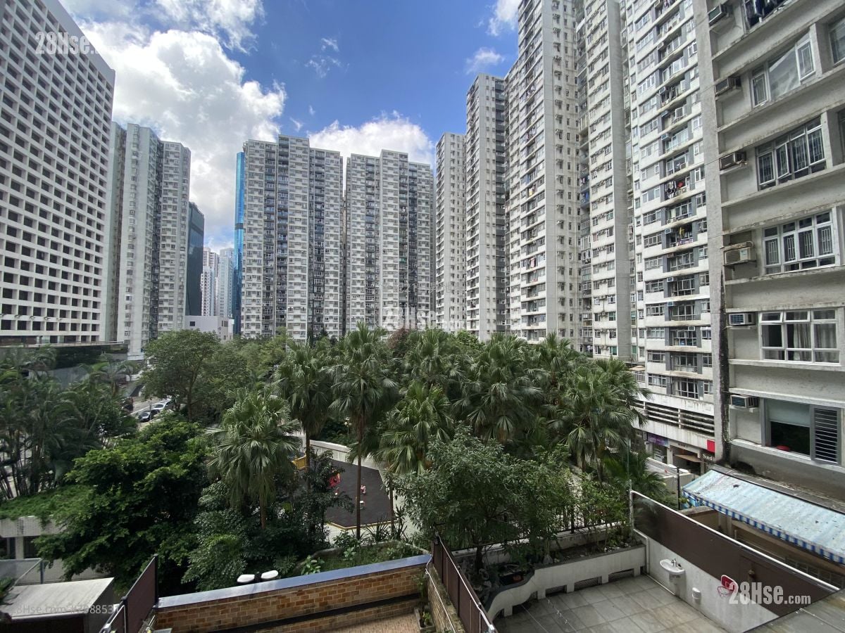 City Garden Sell 3 Bedrooms , 1 Bathroom 568 ft²