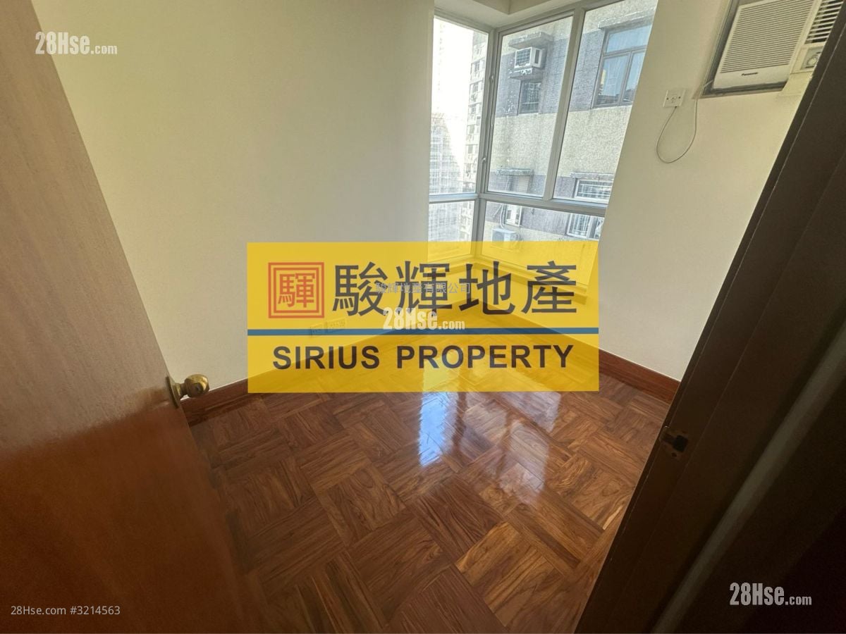 Liberty Mansion Rental 2 Bedrooms , 1 Bathroom 422 ft²