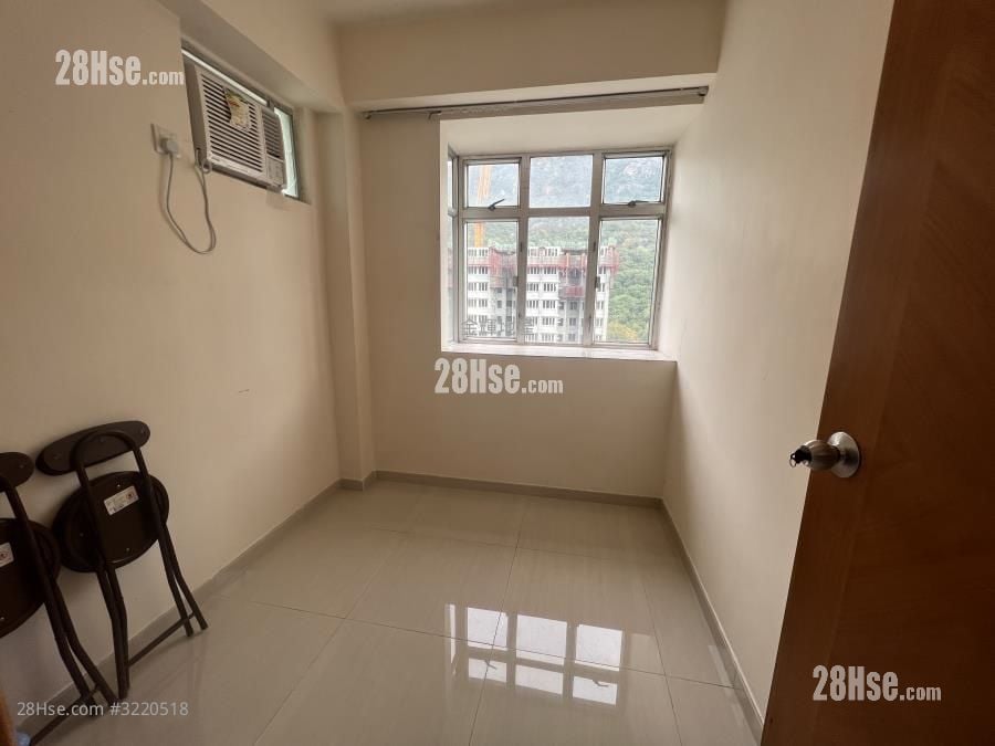 Kai Hei Land Building Rental 2 Bedrooms , 1 Bathroom 316 ft² Kai Hei Land Building Rental 2 Bedrooms , 1 Bathroom 316 ft²