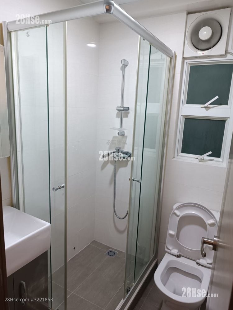 公主大廈 租盤 2 房 384 平方呎