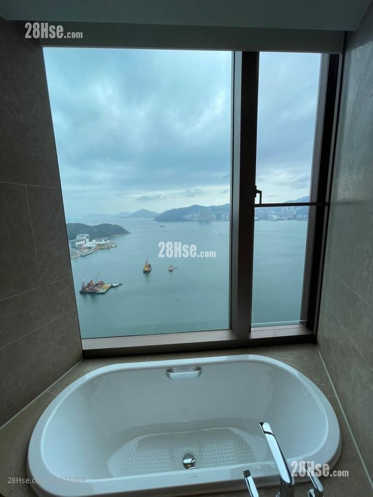 LP10 售盘 4 房 , 2 浴室 1,200 平方尺