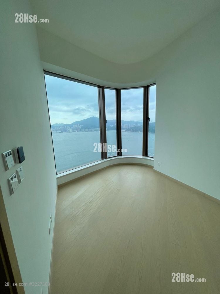 LP10 售盘 4 房 , 2 浴室 1,200 平方尺