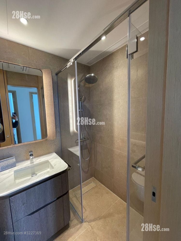 LP10 售盘 4 房 , 2 浴室 1,200 平方尺