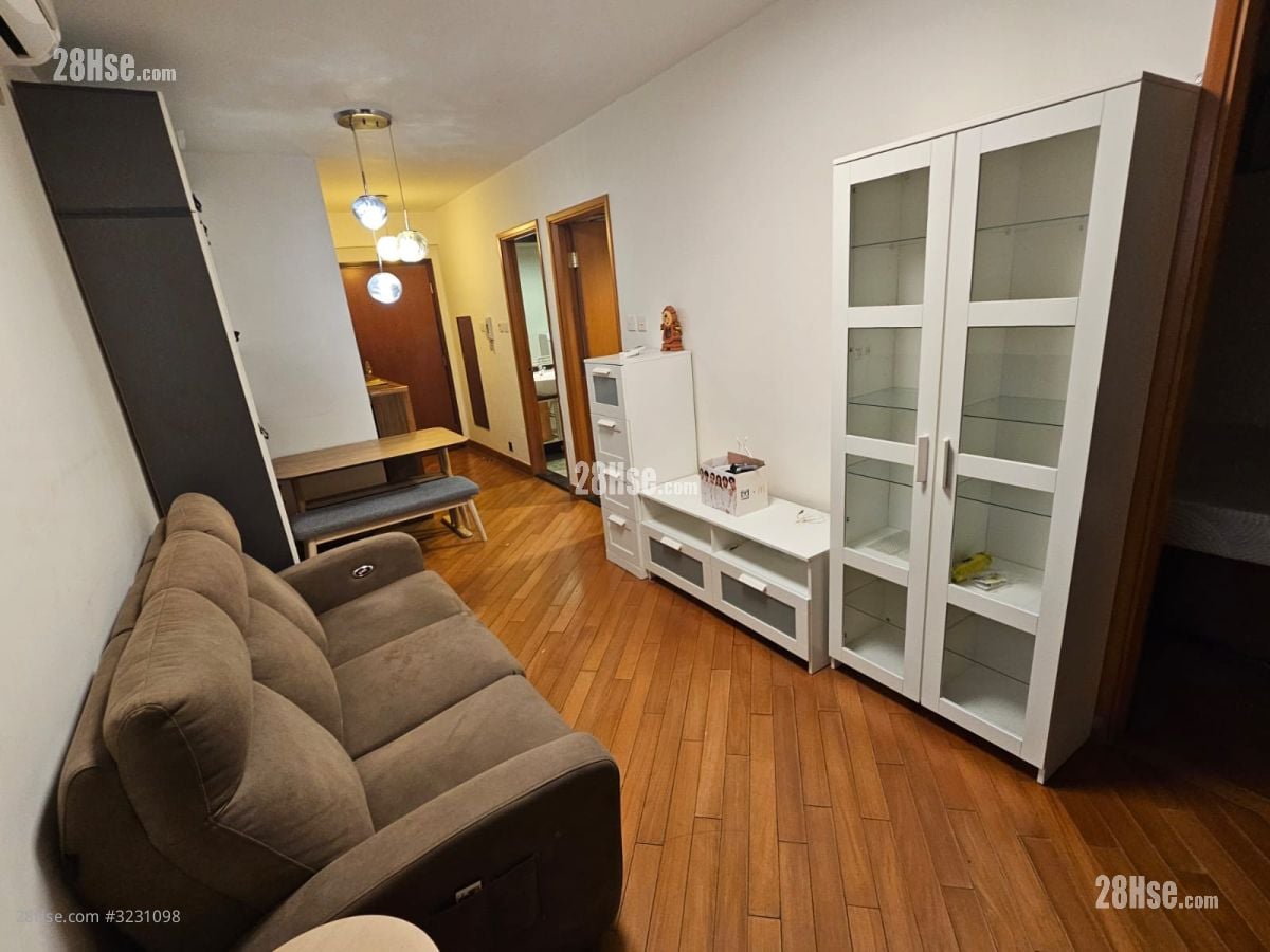 君傲湾 租盘 2 房 , 1 浴室 470 平方尺