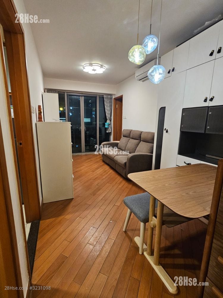 君傲湾 租盘 2 房 , 1 浴室 470 平方尺