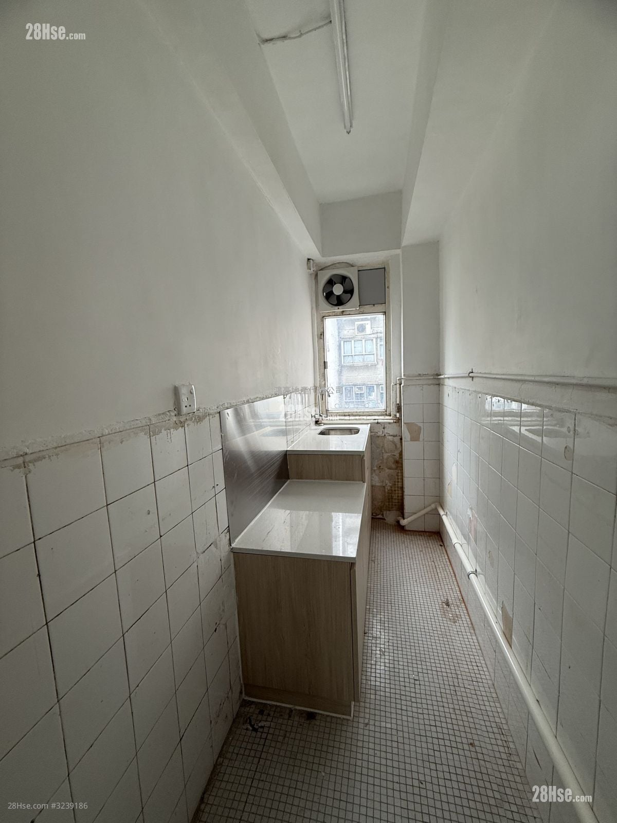 371 Ki Lung Street Rental 3 Bedrooms , 1 Bathroom 392 ft²