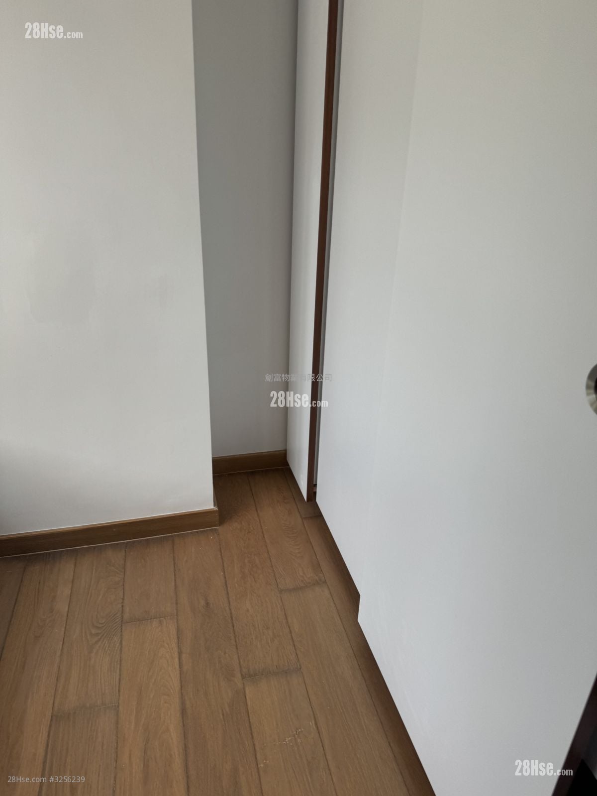 Tagus Residences 租盘 415 平方尺