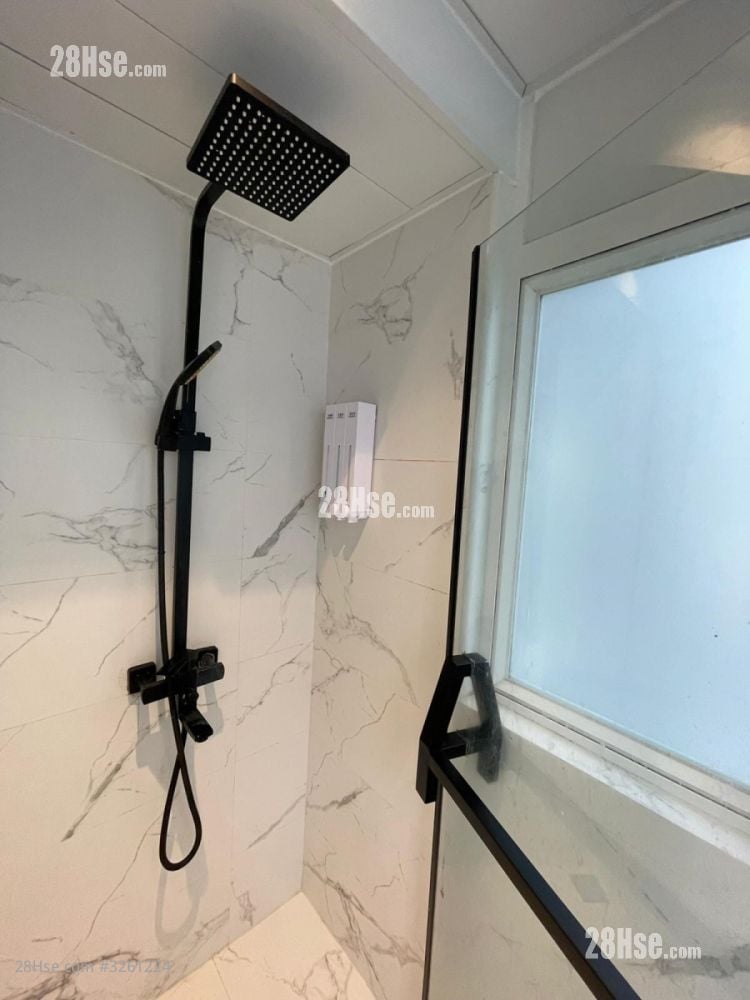 利成大厦 租盘 开放式间隔 , 1 浴室 180 平方尺