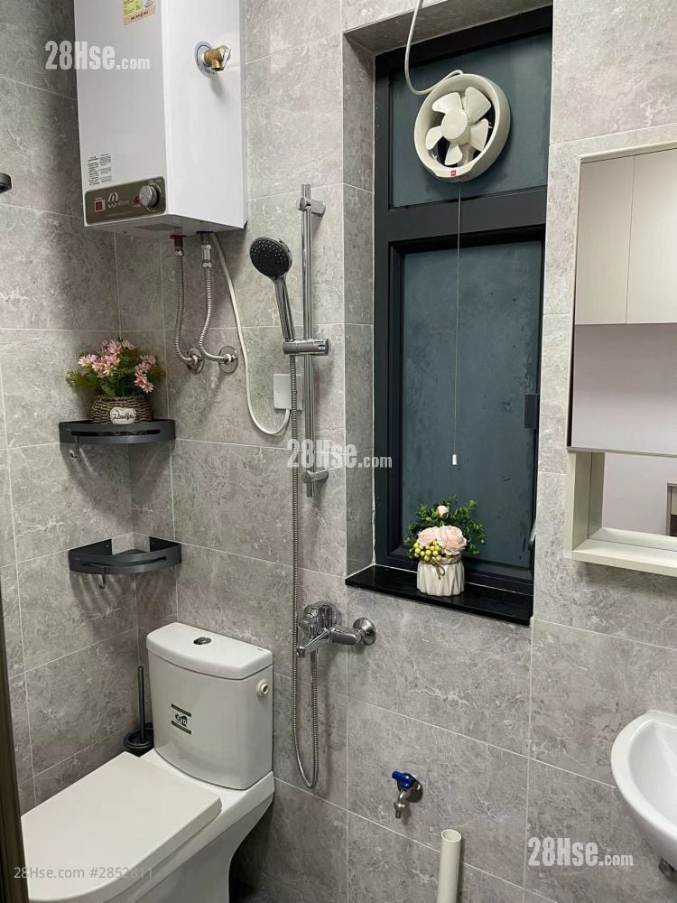 Tin Sam Tsuen Rental 5+ Bedrooms , 5+ Bathrooms 120 ft²