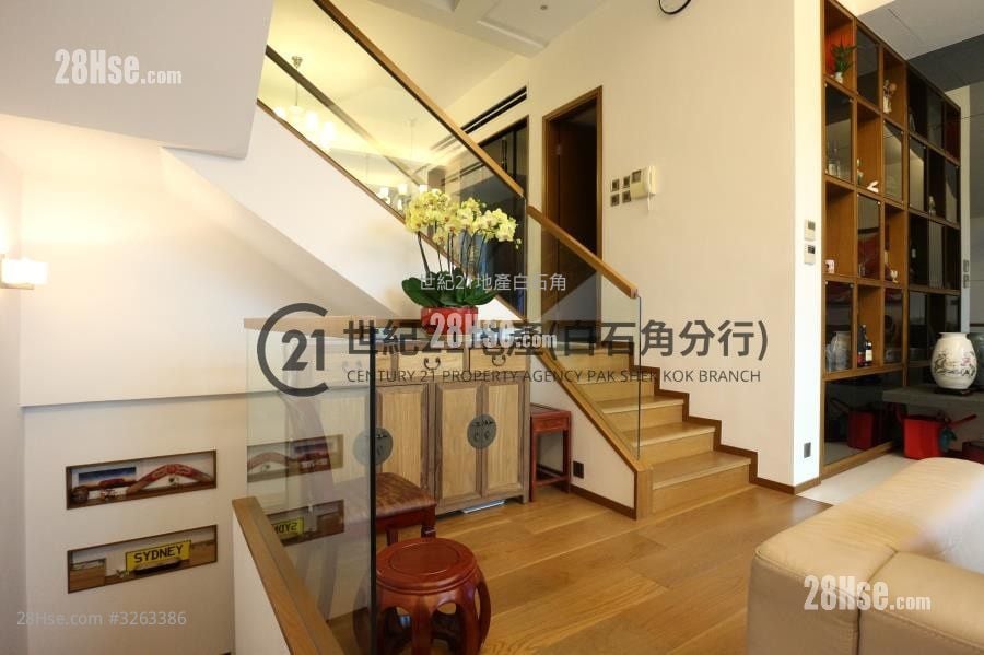 Casa Marina Sell 2,012 ft²