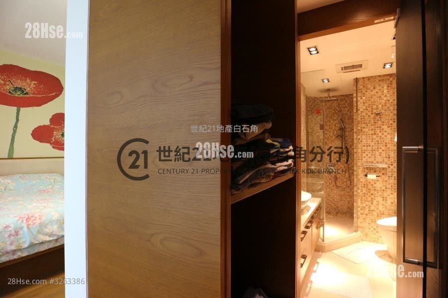 Casa Marina Sell 2,012 ft²