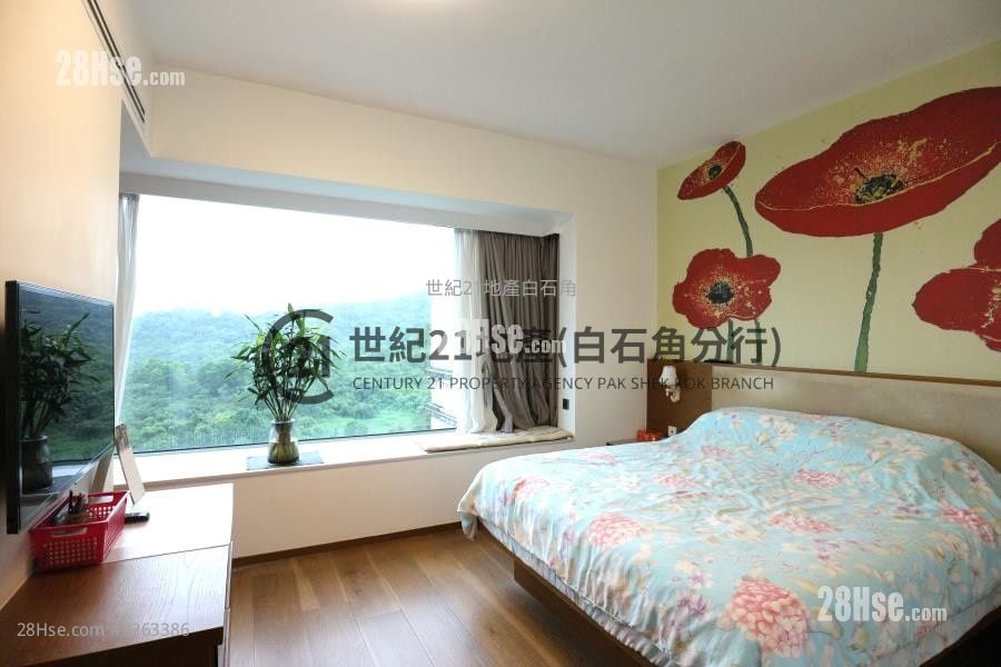 Casa Marina Sell 2,012 ft²