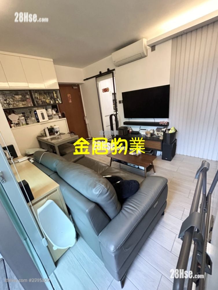 Paradise Square Sell 2 Bedrooms , 1 Bathroom 368 ft²