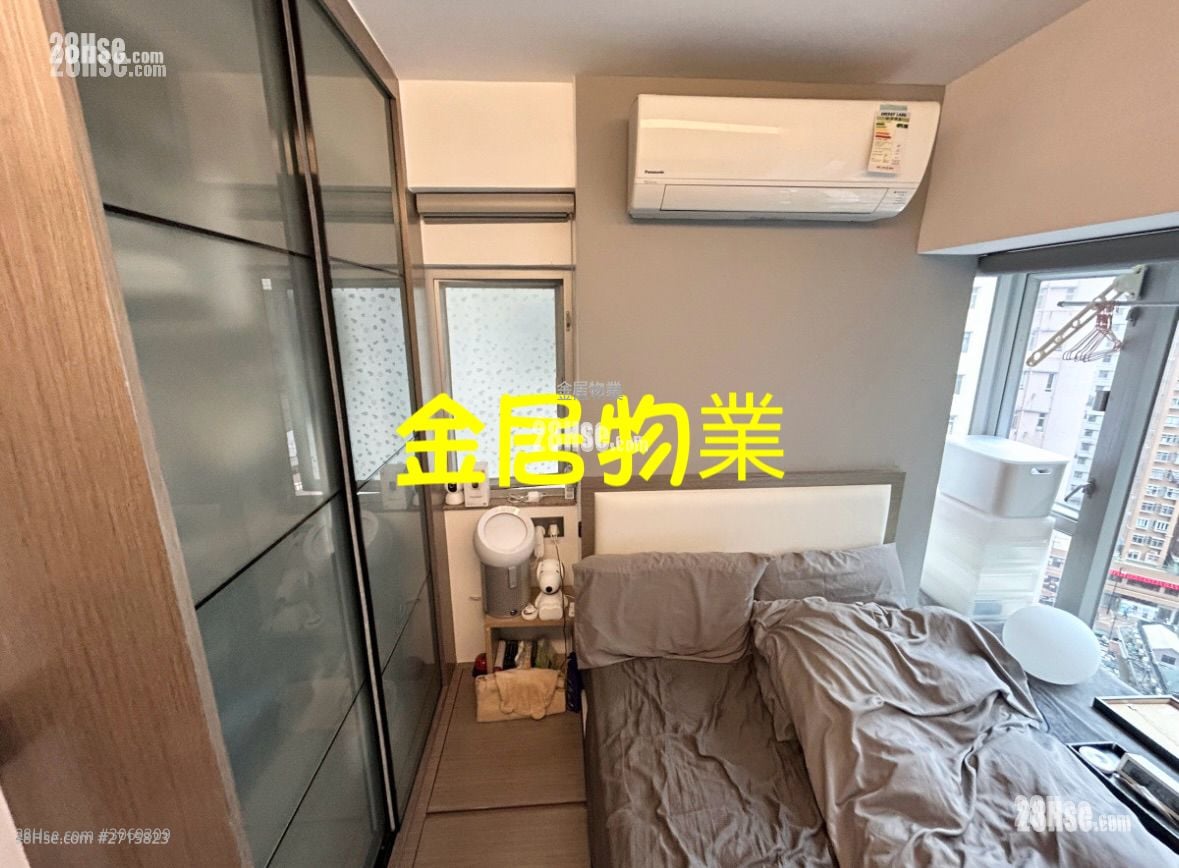 Paradise Square Sell 2 Bedrooms , 1 Bathroom 368 ft²