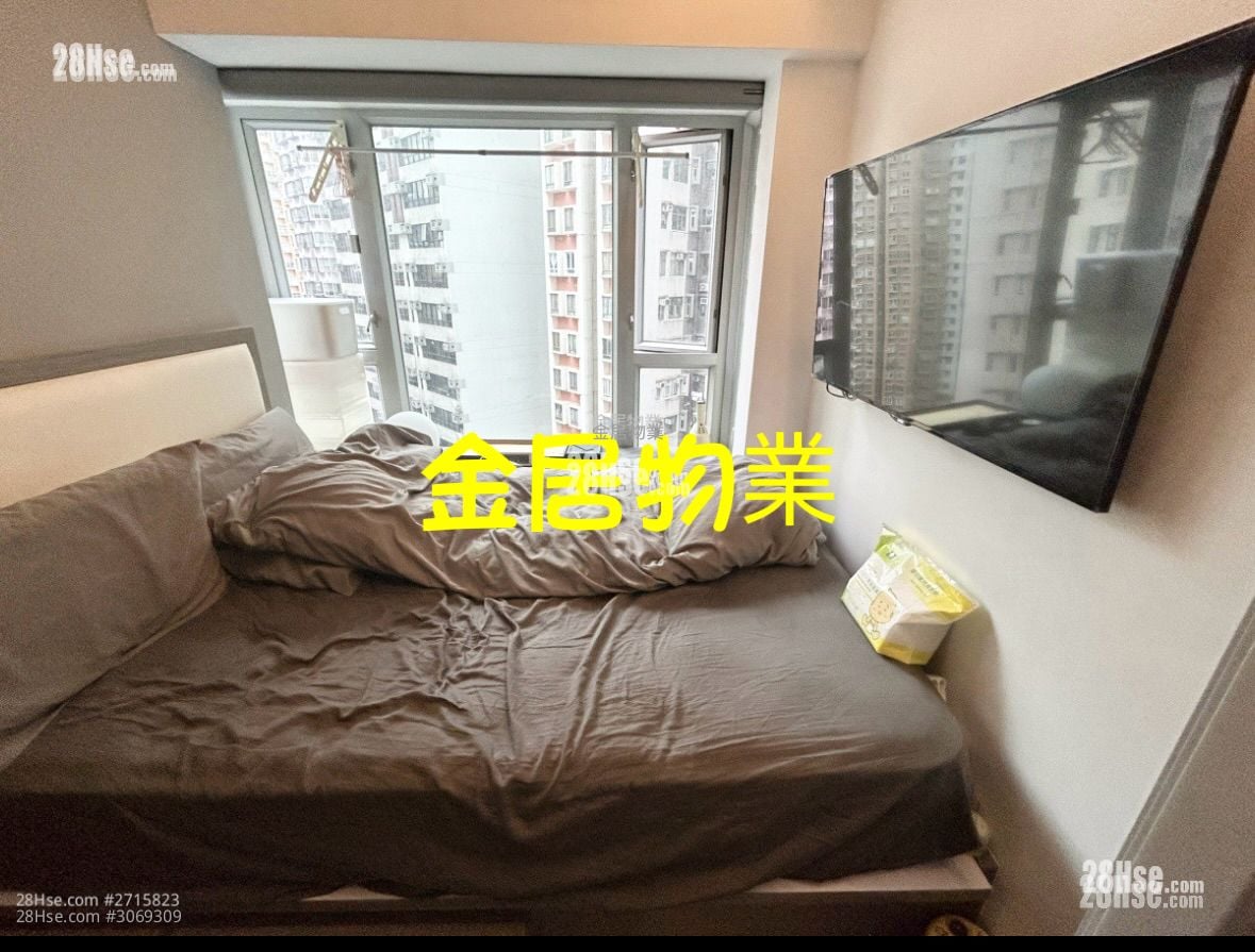 Paradise Square Sell 2 Bedrooms , 1 Bathroom 368 ft²