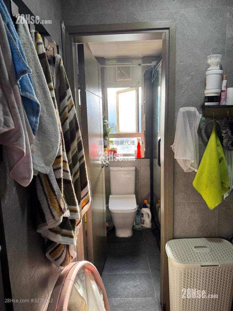 康林苑 售盘 3 房 , 1 浴室 645 平方尺