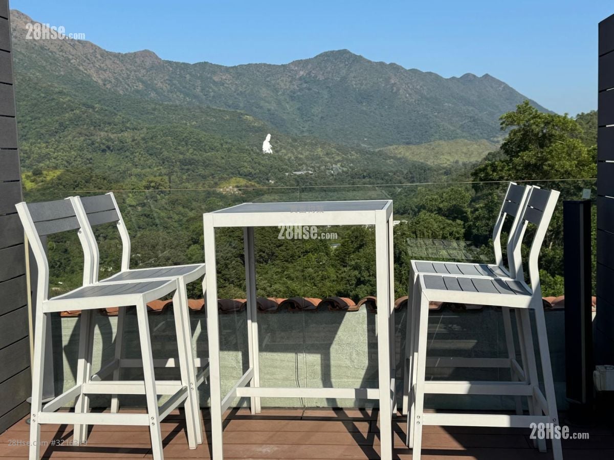 倚龙山庄 售盘 3 房 , 2 浴室 1,586 平方尺