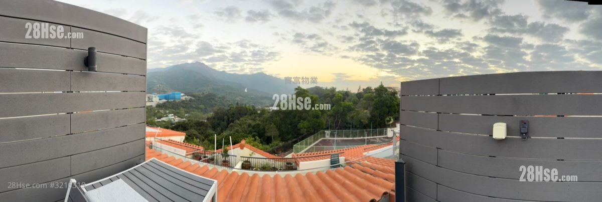 倚龙山庄 售盘 3 房 , 2 浴室 1,586 平方尺