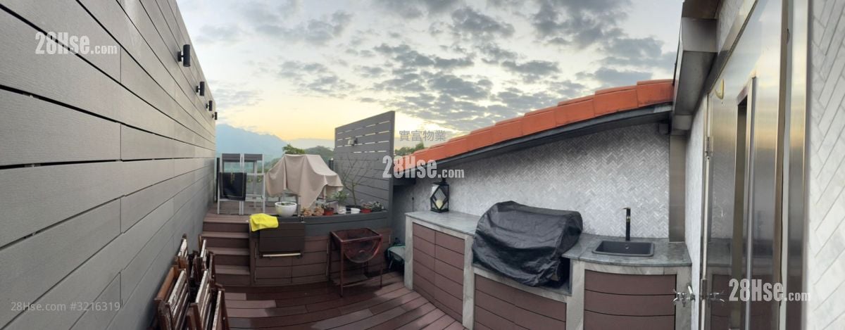 倚龙山庄 售盘 3 房 , 2 浴室 1,586 平方尺