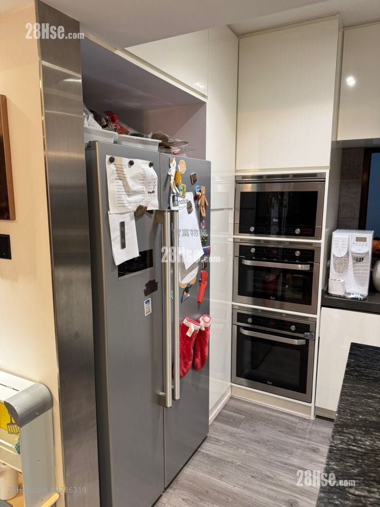 倚龙山庄 售盘 3 房 , 2 浴室 1,586 平方尺