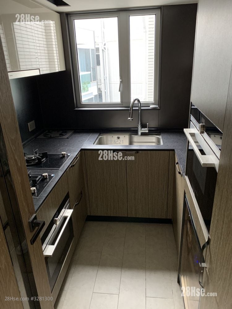 Mount Pavilia Rental 3 Bedrooms , 2 Bathrooms 906 ft²