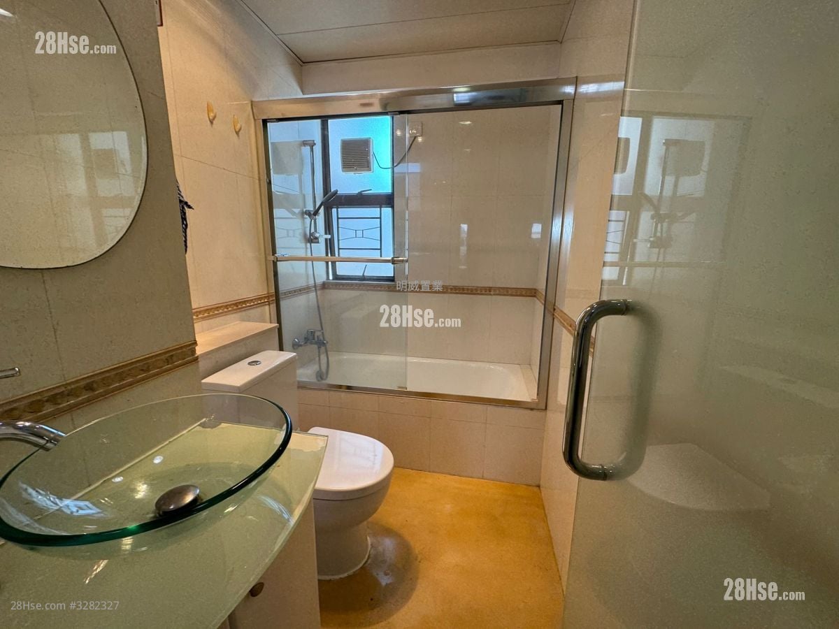 Celebrity Garden Sell 3 Bedrooms , 2 Bathrooms 828 ft²