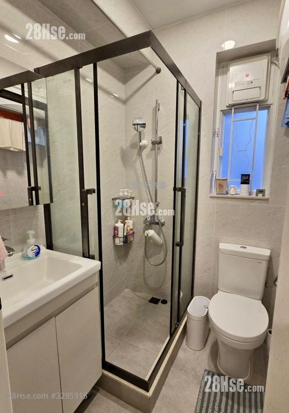 宝华阁 售盘 3 房 , 2 浴室 1,029 平方尺