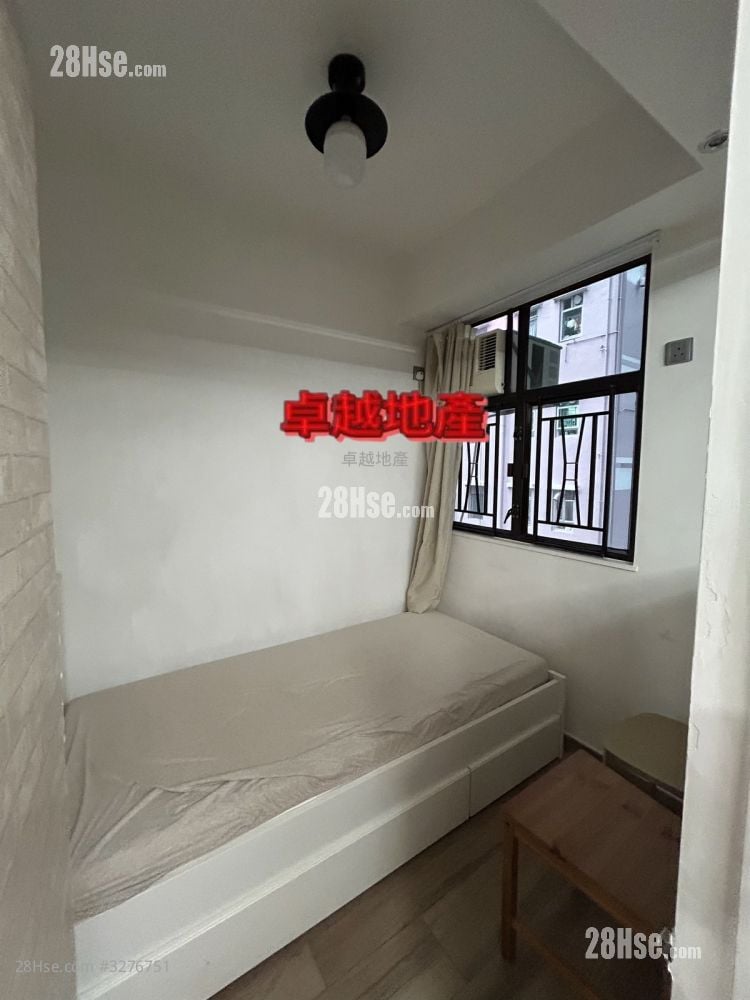 Peace Garden Rental 2 Bedrooms , 1 Bathroom 304 ft²