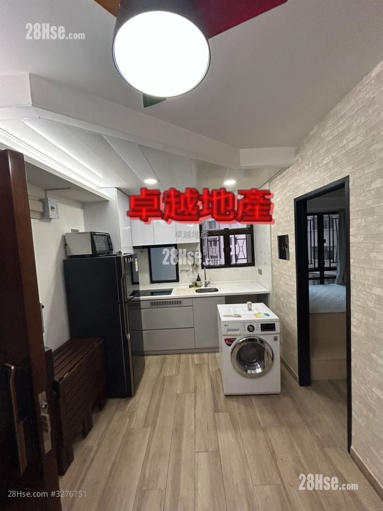 Peace Garden Rental 2 Bedrooms , 1 Bathroom 304 ft²