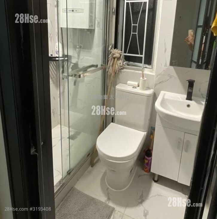 侨辉大厦 租盘 3 房 , 1 浴室 476 平方尺