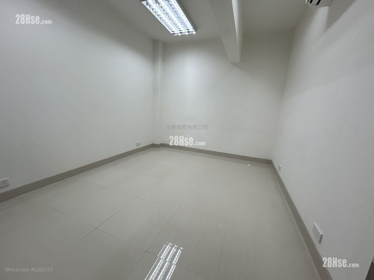 嘉名工廠大廈 租盤