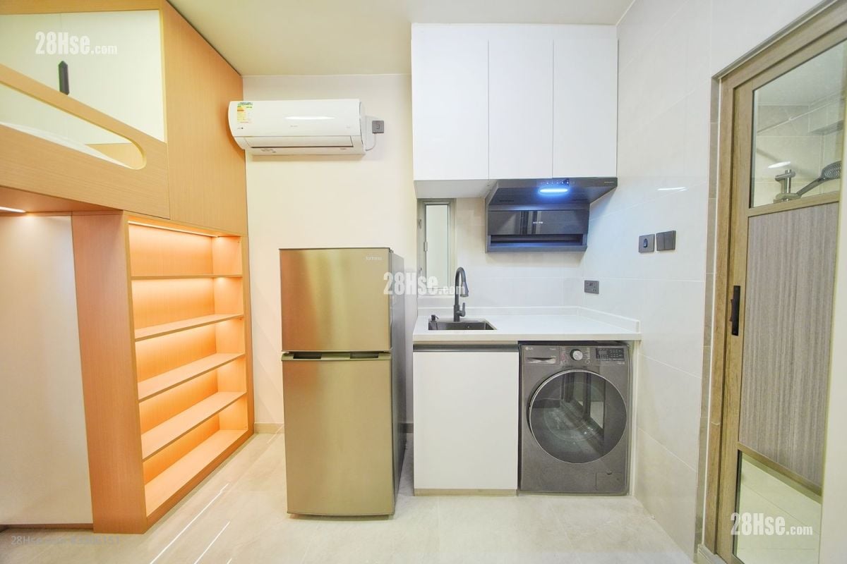 伟安大厦 租盘 180 平方尺