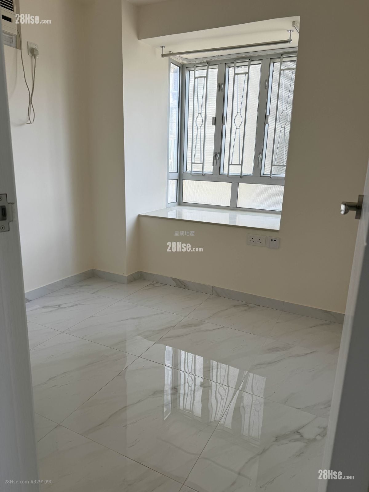 大埔中心 租盘 2 房 299 平方尺