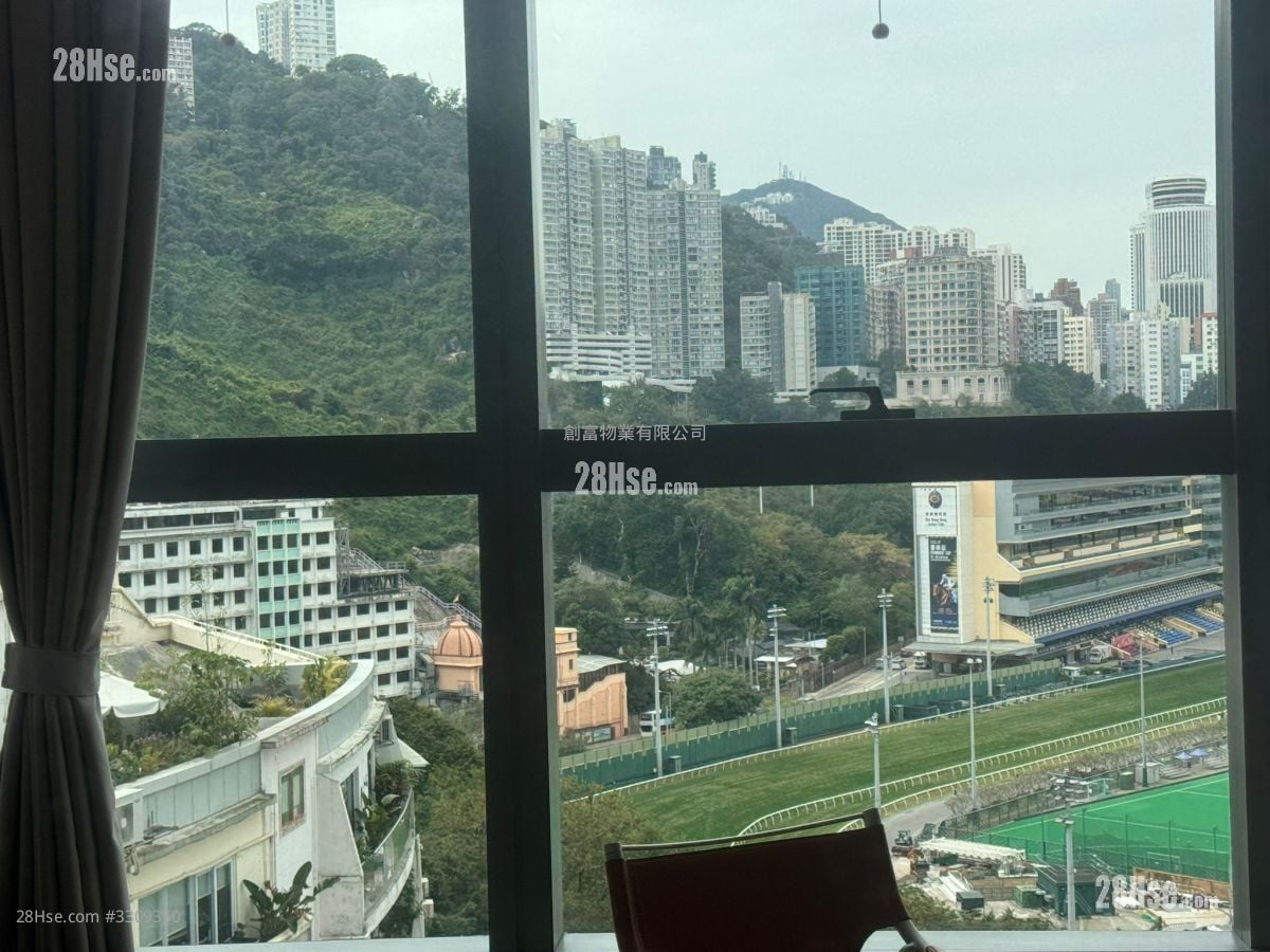 The Ellipsis Rental 519 ft²