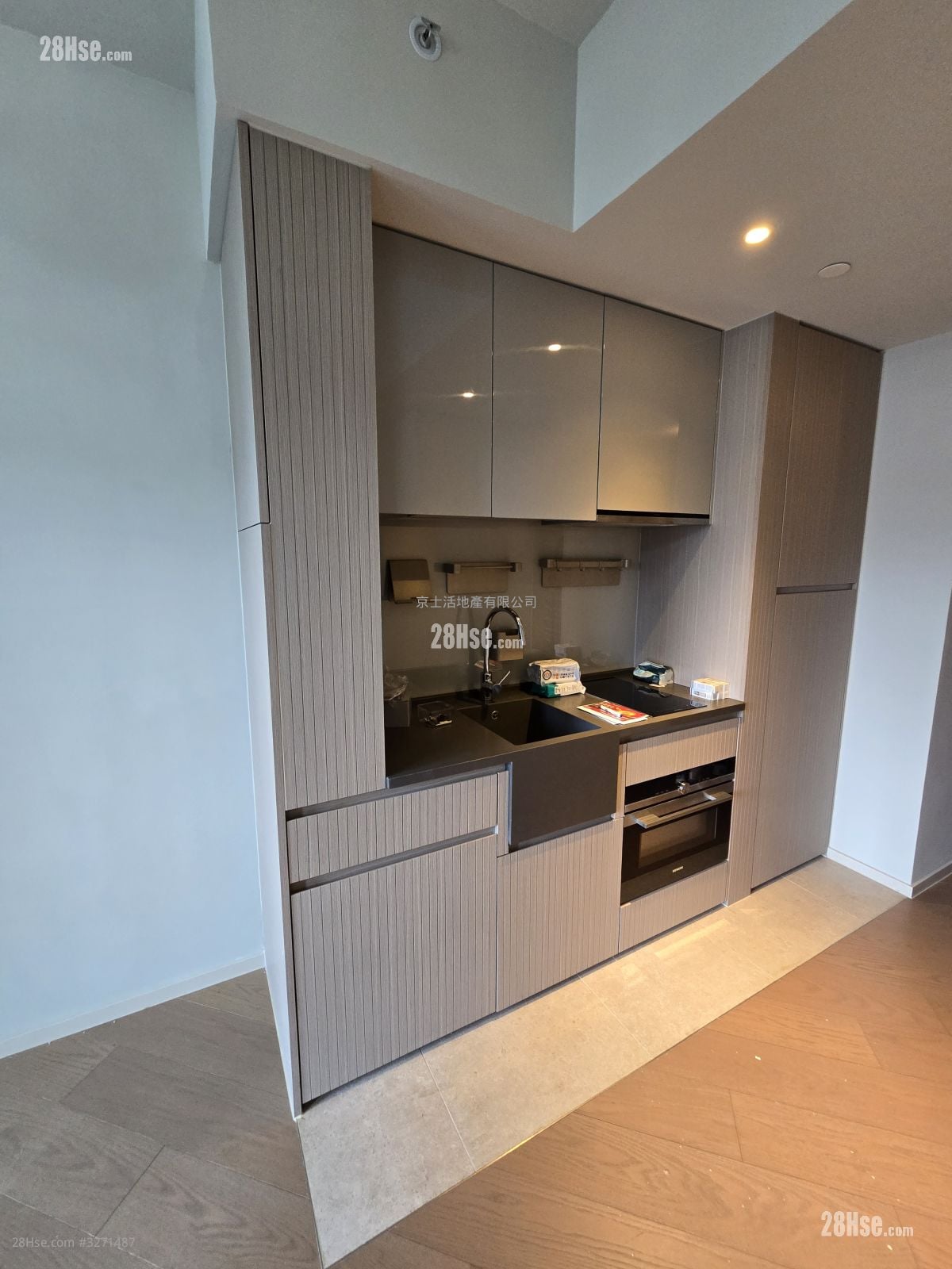 柏傲庄 租盘 1 房 , 1 浴室 322 平方尺