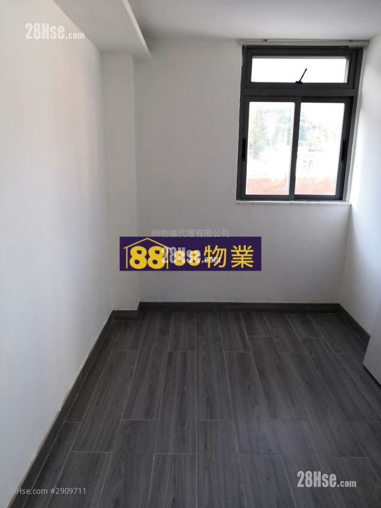 Village Rental 1 Bedroom , 1 Bathroom 300 ft²