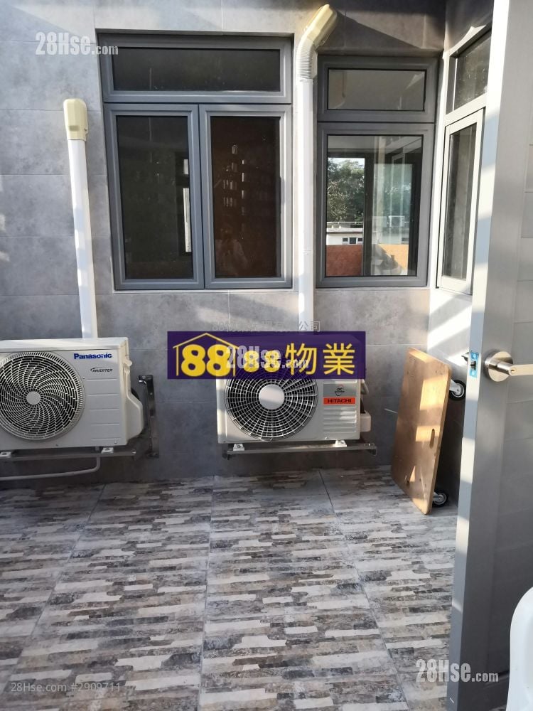 Village Rental 1 Bedroom , 1 Bathroom 300 ft²