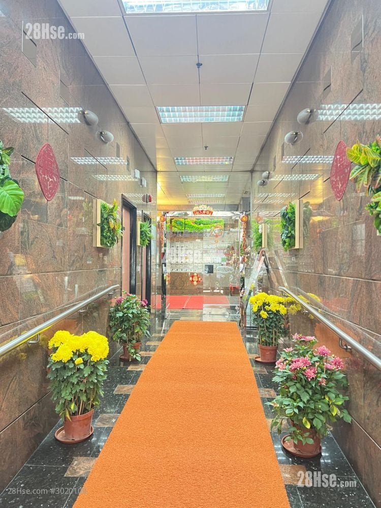 时运中心 租盘 3 房 1,383 平方尺