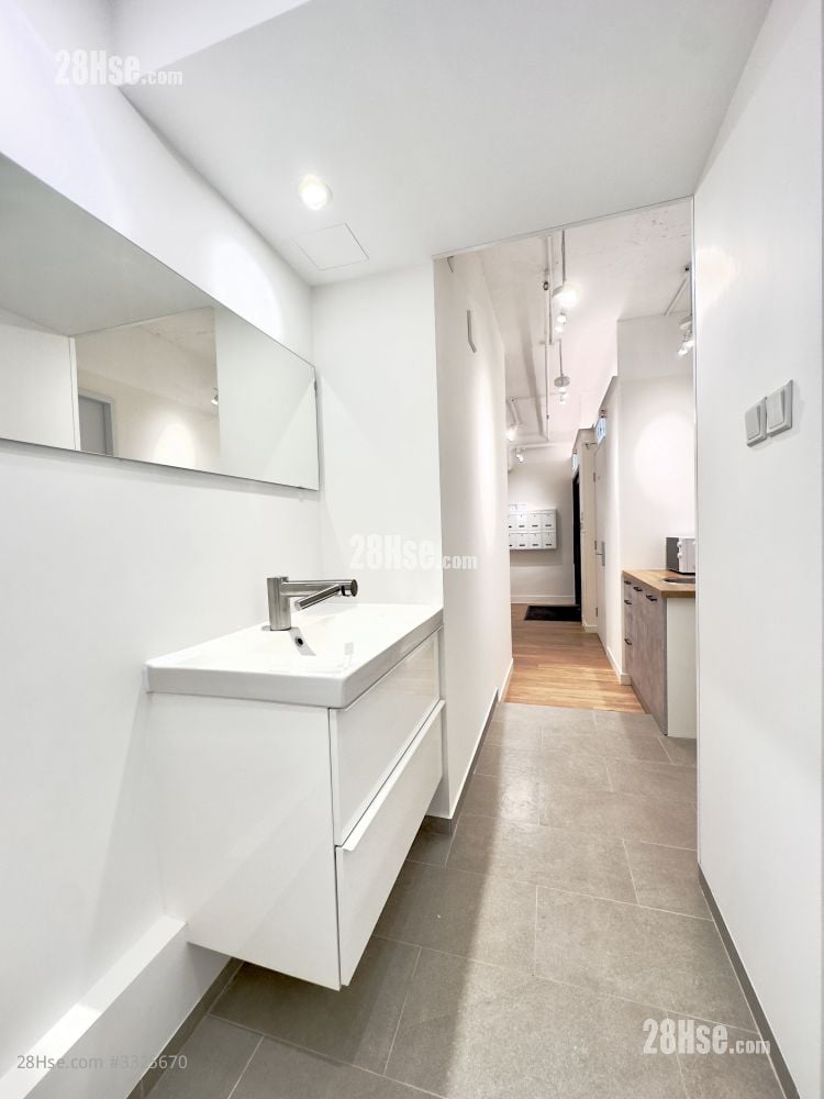 Selwyn Factory Building Rental 3 Bedrooms , 3 Toilets