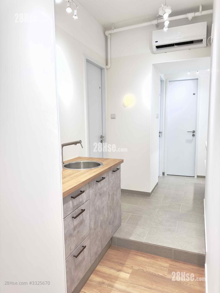 Selwyn Factory Building Rental 3 Bedrooms , 3 Toilets